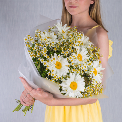 Букет "Мечты о безоблачном счастье" с ромашками N 36293