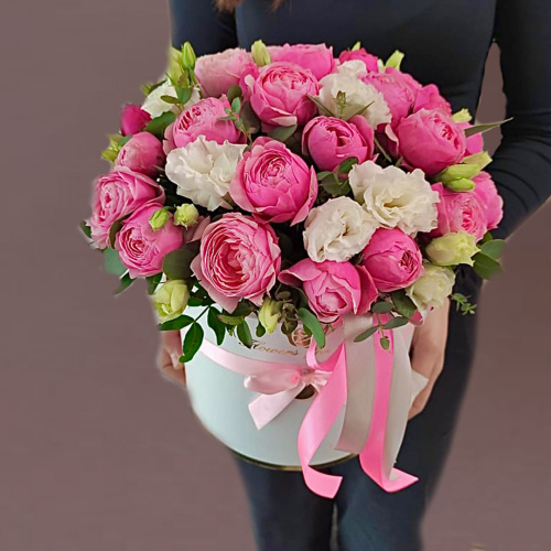 Коробка с розовыми пионовидными розами. Размер L. арт. 45002