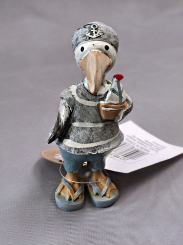 Фигурка чайка