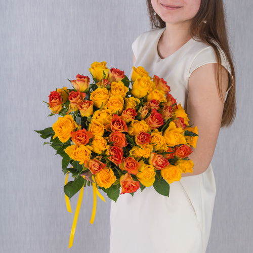 Букет из 51 Розы Кения Оранжевый микс арт. 7312-О